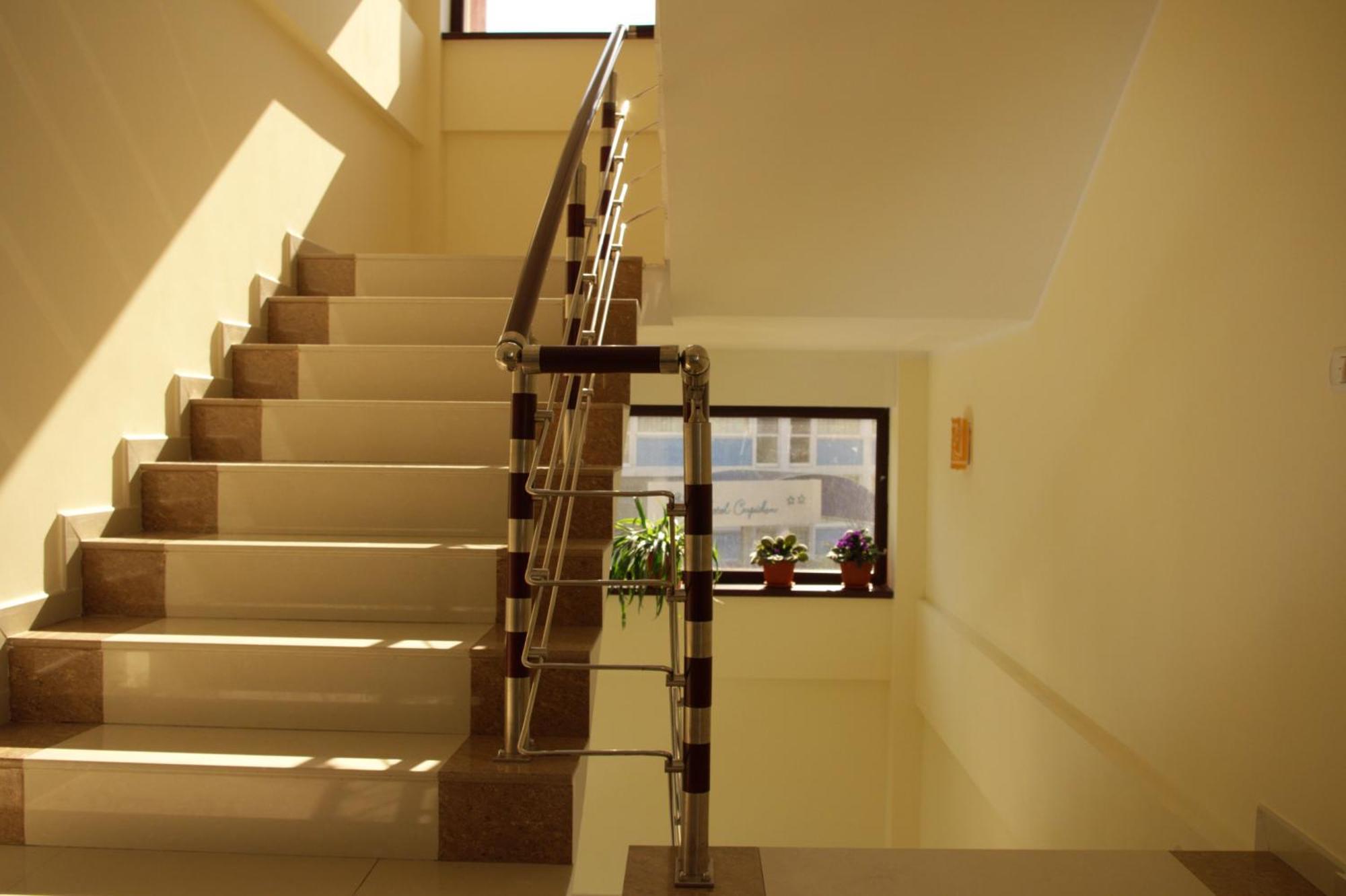 Hotel Ibiza Eforie Bagian luar foto
